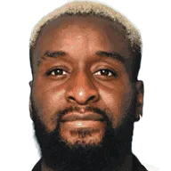 Mbala N'Zoladisparo a la cabeza