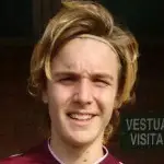 Pedro De la Vegadisparo a la cabeza