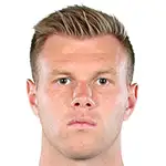 Daniel Mullendisparo a la cabeza