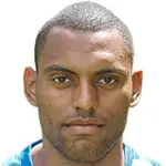 Douglas Silva Bacelardisparo a la cabeza