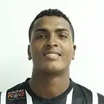 Élder Santana headshot