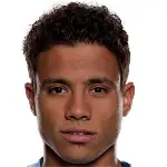 Kianz Froese headshot