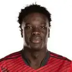 Noble Okello foto de rosto