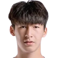 Nureli Abbas headshot