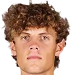 Nicolas Madsen foto de rosto