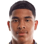 Elías Legendre headshot