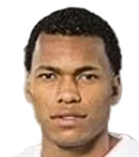 Luis Cangá headshot