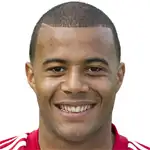 Tom Soaresdisparo a la cabeza