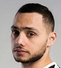 Albijon Muzaci foto de rosto