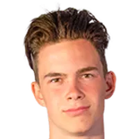 Hemmo Riihimäki headshot