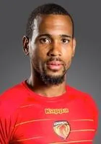 Alexandre Vardindisparo a la cabeza