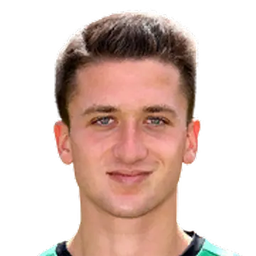 Dominik Klann headshot