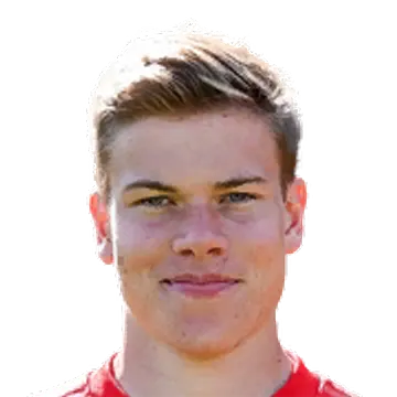 Kilian Senkbeil headshot