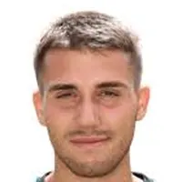 Okan Erdoğandisparo a la cabeza