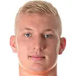 Robin Zentner headshot