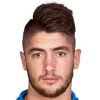 Dimitris Chantakiasdisparo a la cabeza