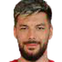 György Hursándisparo a la cabeza