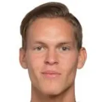 Ægir Jarl Jónassondisparo a la cabeza