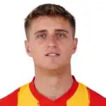 Lorenzo Colombo headshot