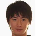 Hideto Takahashidisparo a la cabeza