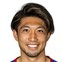 Niki Urakami headshot