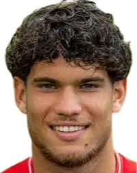 Juliën Mesbahi headshot