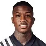 Nigel Roberthadisparo a la cabeza