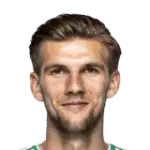 Kacper Sezonienkodisparo a la cabeza