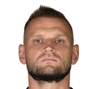 Łukasz Sołowiejdisparo a la cabeza