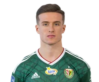 Mateusz Maćkowiak headshot