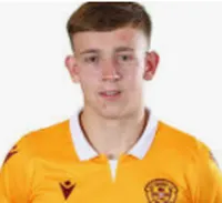 David Devinedisparo a la cabeza