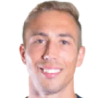 Denis Ventúra headshot