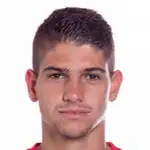 Alberto González García headshot