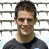 Pau Torres Ribadisparo a la cabeza