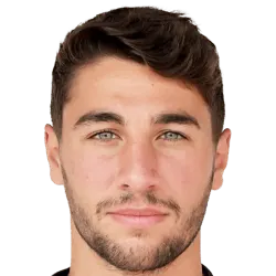 Santi Comesaña headshot