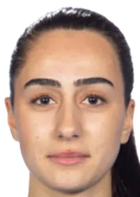 Leona Özdemirdisparo a la cabeza