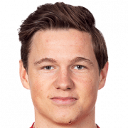 Max Svensson headshot