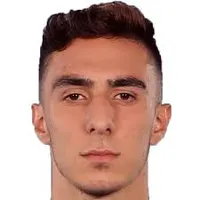 Emir Han Topçu headshot