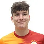 Emir Tintiş foto de rosto