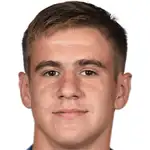 Artem Besedindisparo a la cabeza